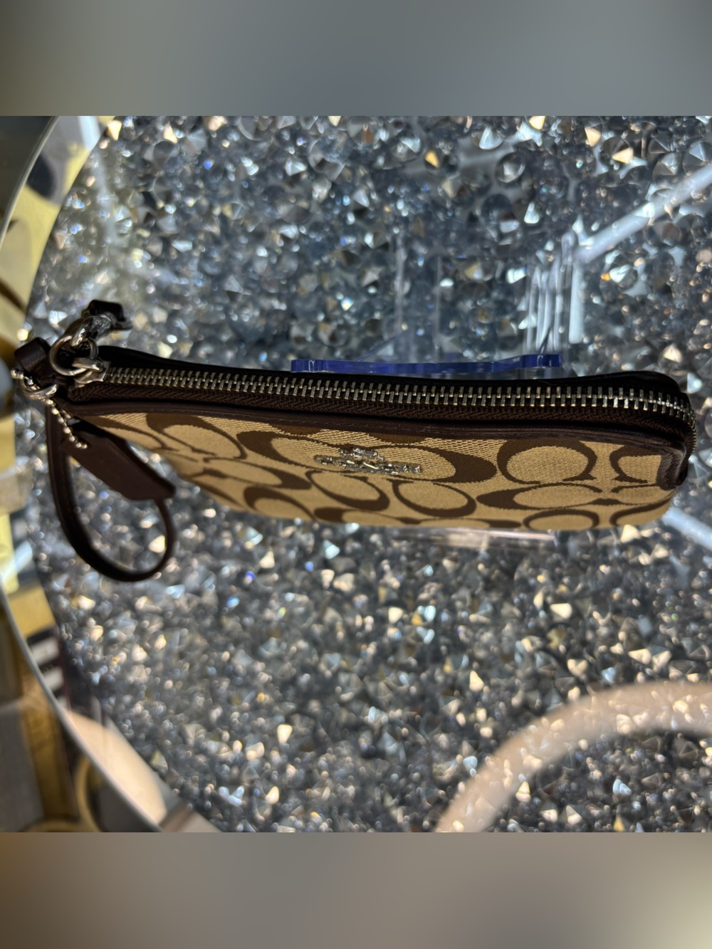 Coach Corner Zip Wristlet in Signature Canvas EUC - Picture 5 of 12